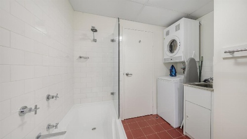 Oaks Sydney Goldsbrough Suites image 10