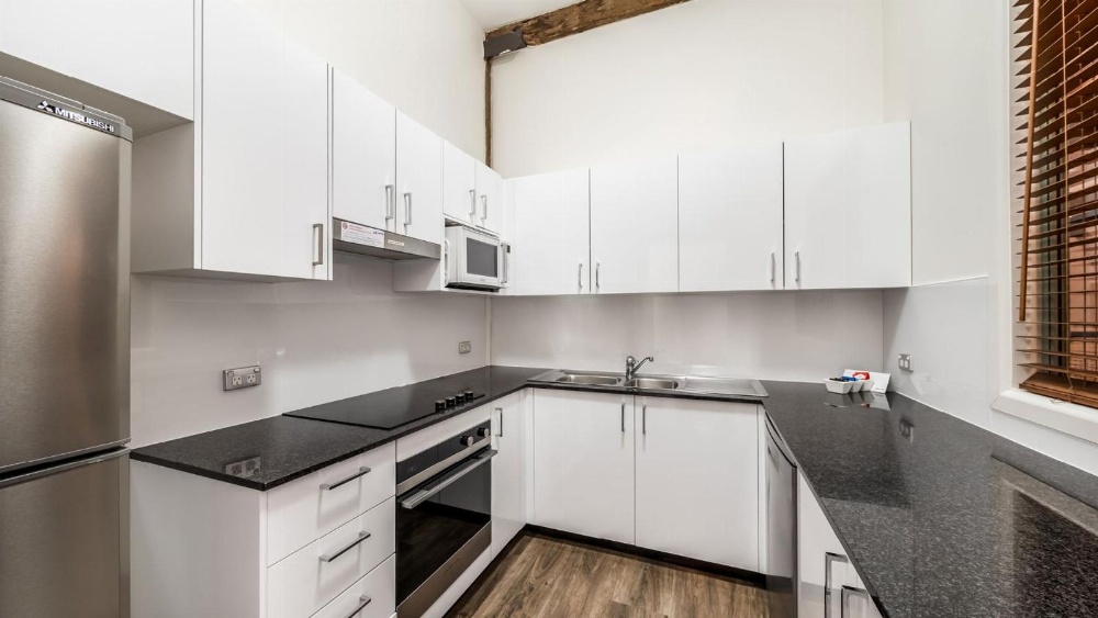 Oaks Sydney Goldsbrough Suites